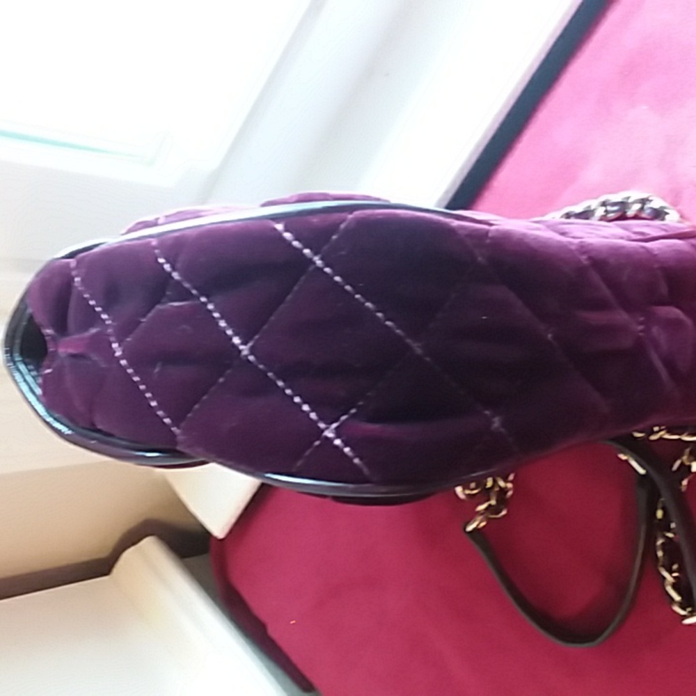 Michael Kors Special Edition New Wine Velvet Shoulder Bag/ Crossbody - Picture 12 of 15